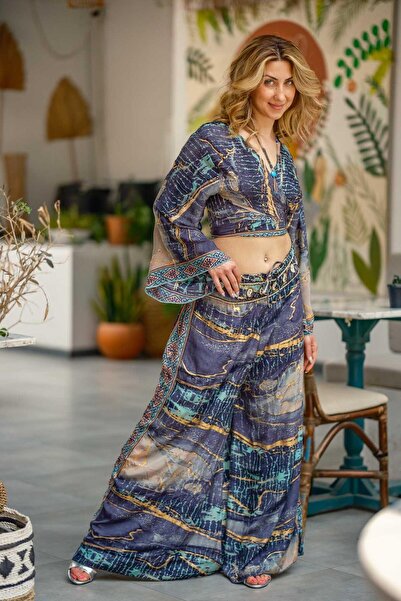 Miss Boheme Turquoise Color Waist Embroidered Gold Detailed Trousers Blouse Set