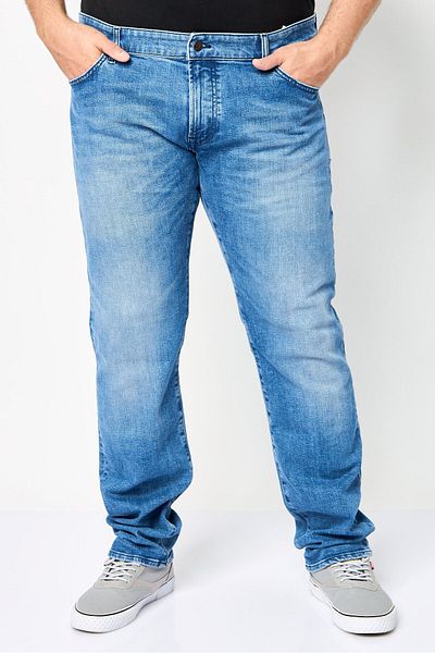 Boss By Hugo Boss Men Regular Fit Washed Stretchable Jeans, Blue
