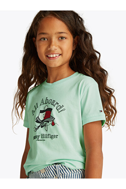 Tommy Hilfiger تي شيرت بناتي بشخصية العلم الأخضر الندى