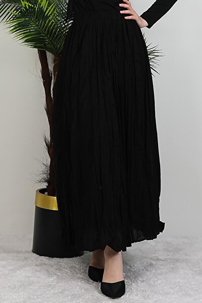 giz astore تنورة كراش فوال باللون الأسود