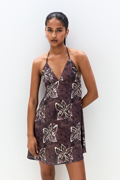 Pull & Bear Çiçekli kısa elbise
