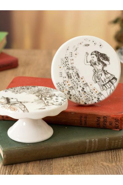 MIKASA X V&A Alice in Wonderland Porcelain 10cm 2Pcs Cake, Cake Stand