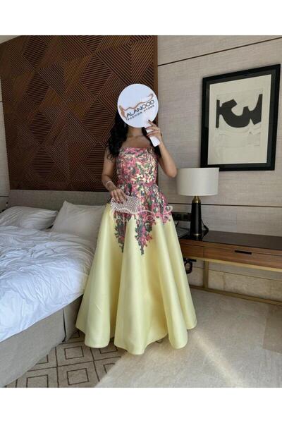 ALANOOD FASHION فستان سهرة بتفاصيل براقة وأنيقة