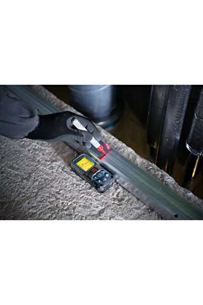 Bosch جهاز قياس ليزر احترافي بشاشة ملونة IPS GLM 50-22 باللونين الأسود والأزرق