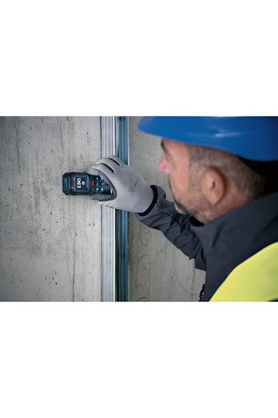 Bosch GLM 50-22 IPS Colour Display Professional Laser Measure Black and Blue