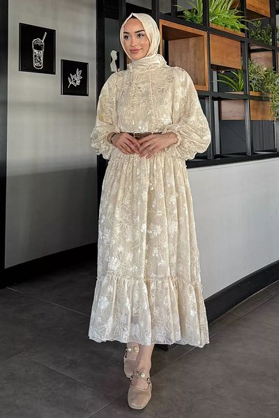 julude Εκρού Κεντημένο και Φόδρα Φόρεμα Hijab Chiffon