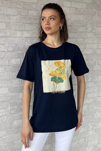 GÜLSELİ Tricou de damă cu decolteu rotund albastru bleumarin imprimat Stone