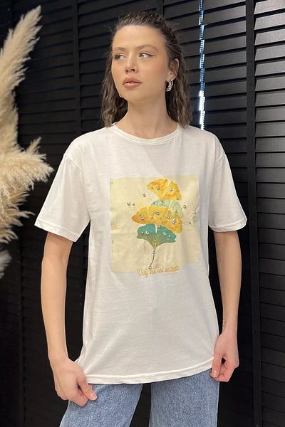 GÜLSELİ Tricou de damă cu decolteu crem imprimat Stone