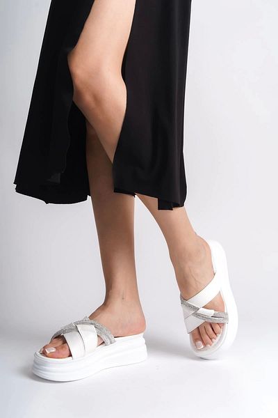Joy Ayakkabı Ruby Flat Heeled Stone Cross Striped Thick and Orthopedic Sole Women's Slippers Bt - White