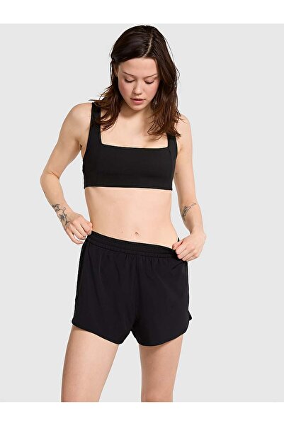 Victoria's Secret Tech Stretch Koşu Şortu