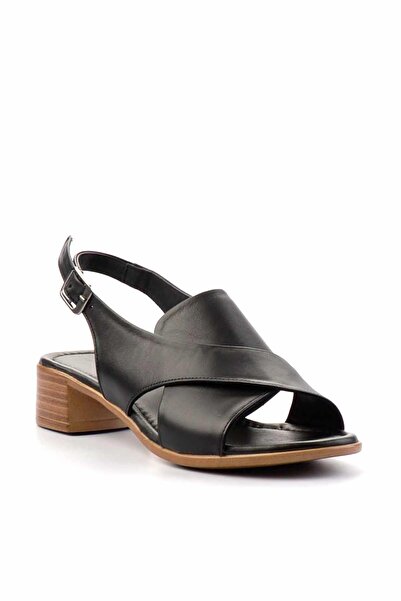 Bambi Black Leather Women's Classic Heeled Shoes K05290032503