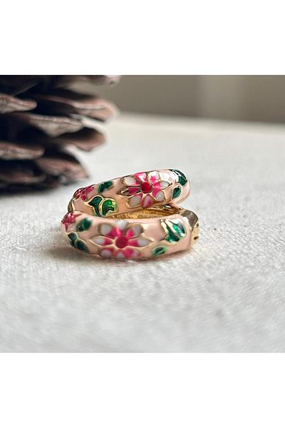 juleeco Salmon Mine Covered Flower Leaf Pattern Gold Earrings (2cm)