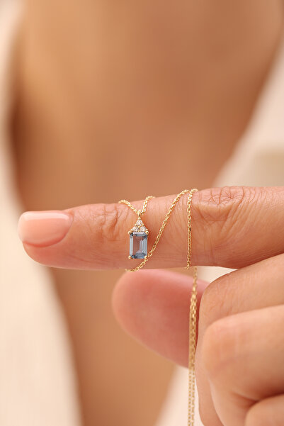 YAVUZ KUYUMCULUK 14 Ayar Altın Dikdörtgen Safir Kolye