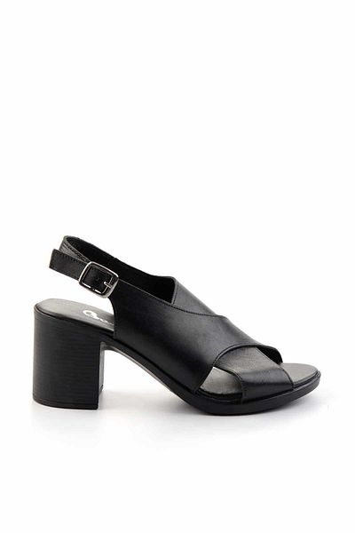 Bambi Black Leather Women's Classic Heeled Shoes K05717007803