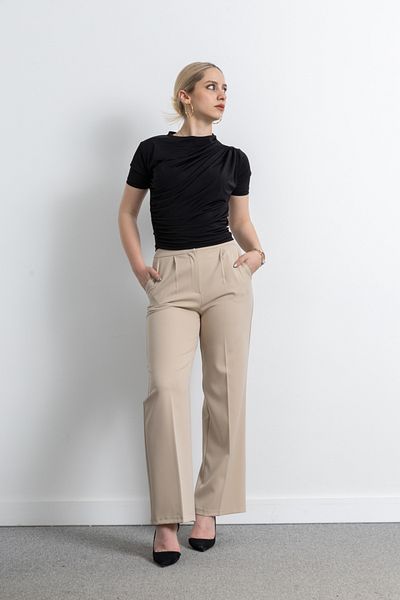 TUĞBA ERGÜL Women's Wide Leg Pleat Detailed Palazzo Fabric Trousers 3092