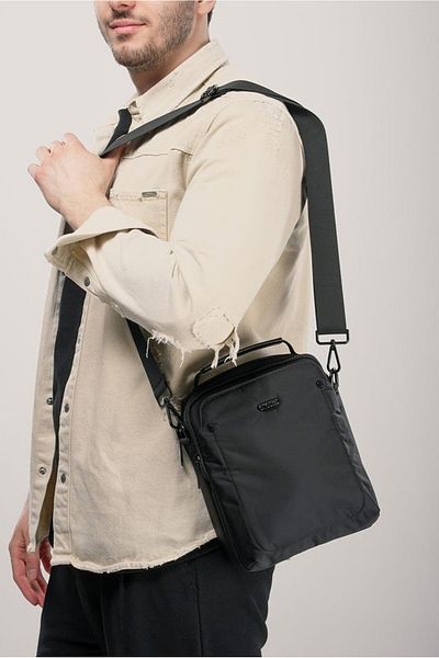 ÇÇS Men's Black Cross Strap Hand & Shoulder Bag 31586