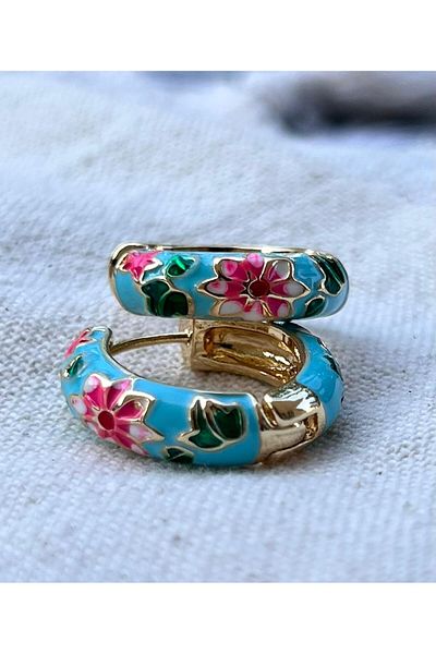 juleeco Turquoise Enamel Covered Flower Leaf Pattern Gold Earrings (2cm)