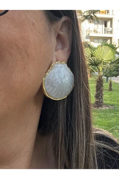 bijuxbymrv Mussel Earrings