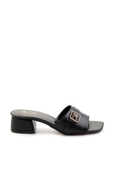 Bambi Black Women's Slippers K04233002509