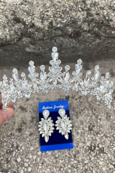 Hobigram Elvira Silver Bridal Henna Crown Special Occasion Accessory Women's Crown and Thin Shuttle Earring Set