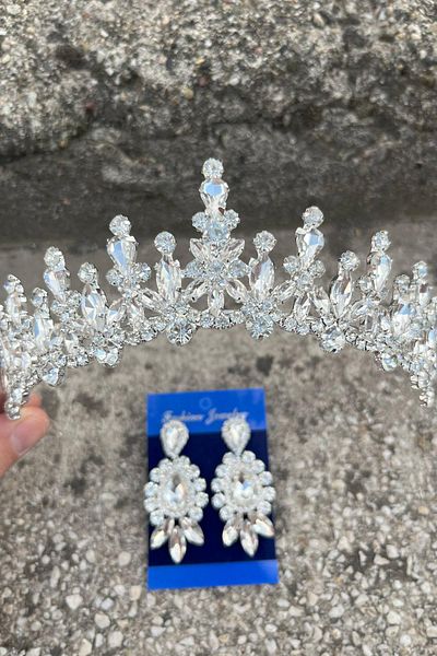 Hobigram Elvira Silver Bridal Henna Crown Special Day Accessory Women's Crown and Three Shuttle Earrings Set