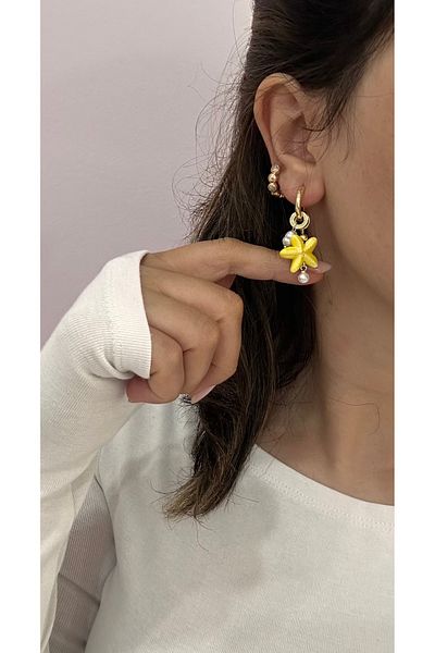 YENGEÇ Ceramic Yellow Star Pearl Detailed Earrings