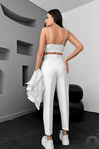 Rift Jeans High Waist Carrot Leg Trousers with Belt Detail