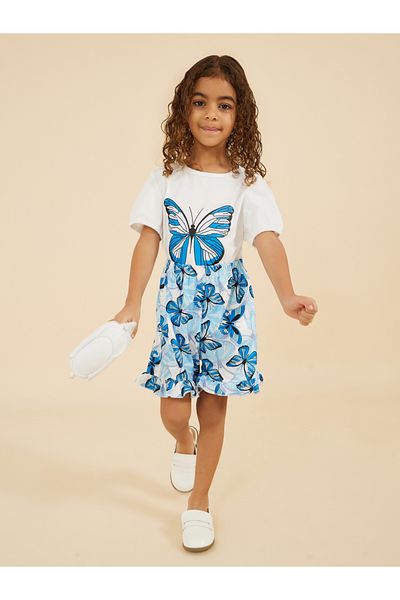 Styli Graphic Print T-Shirt and Ruffle Trim Shorts Set