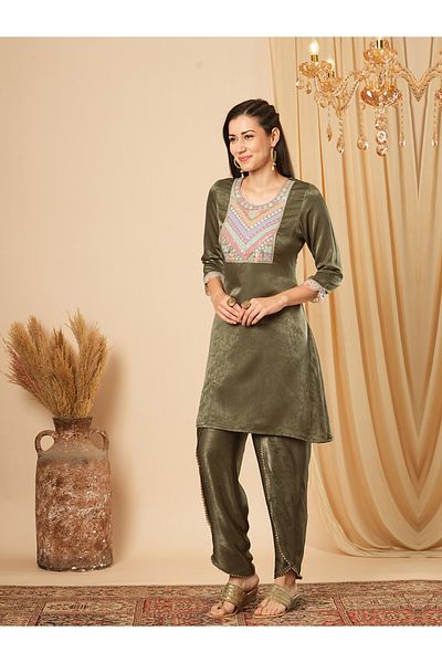 Globus Sequined Yoke Scalloped Sleeves Velvet Kurta and Dhoti Pants Co-Ords