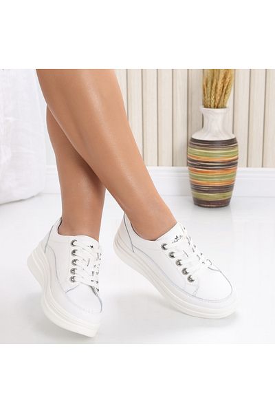 MODA STİL Women's casual shoes White made of natural leather Hory, 38