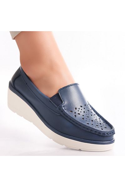 MODA STİL Women's casual shoes Navy Blue made of natural leather Avril, 38