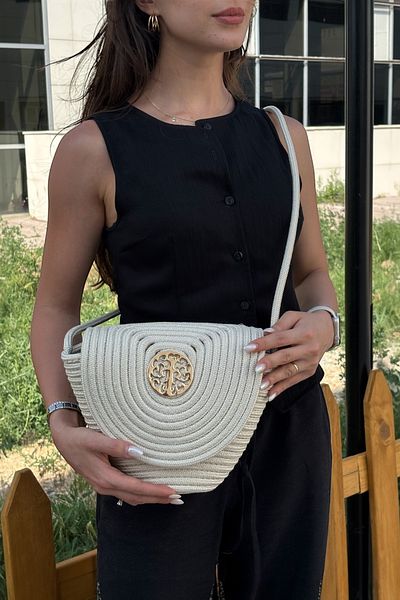 MaVaux Lunera Accesoriu elegant detaliat din paie, geantă crossbody cu detaliu în față, stil casual și de vară