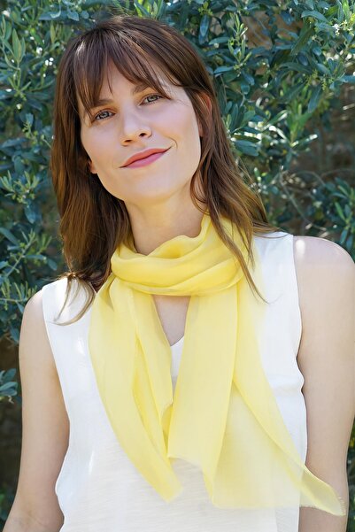 Defne&Apollon İpekçilik 100% Silk Hand Painting Scarf - Tasseled - Yellow