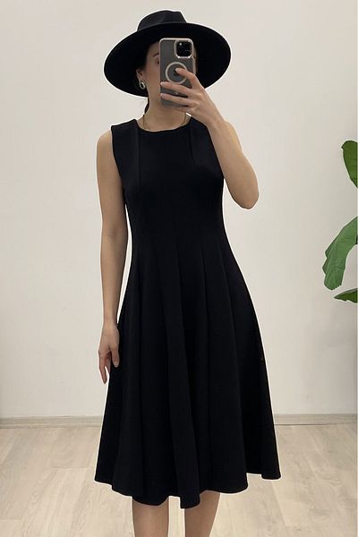 Nazline Rochie midi pliată fără mâneci cu decolteu