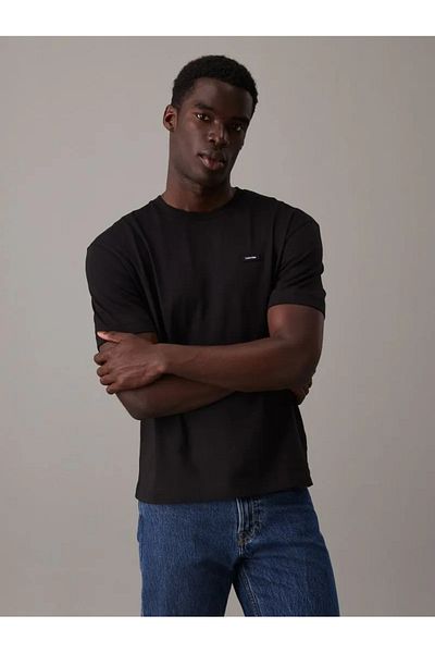 Calvin Klein Tricou negru casual cu mânecă scurtă, țesut, cu gâtul turn, J30J327234-BA1