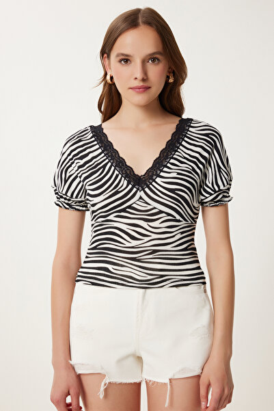 Happiness İstanbul Γυναικεία Μαύρη Πλεκτή Μπλούζα με Μοτίβο Κοκάλι TP00084