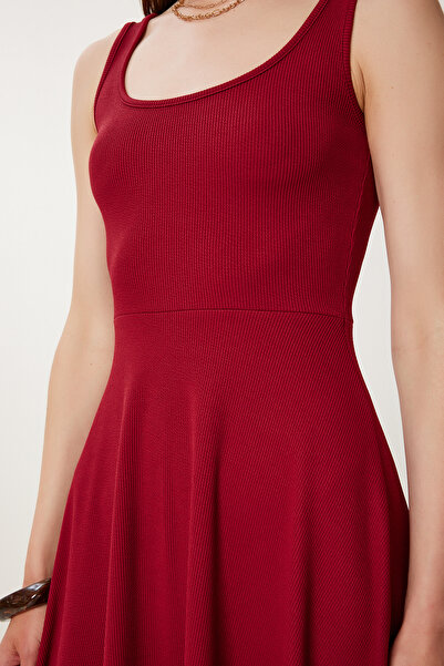 Happiness İstanbul Women's Burgundy Strap Summer Ribbed Knitted Midi Dress Dz00127