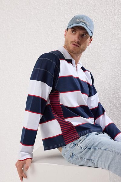Trendyol Collection Φούτερ Navy Blue ριγέ Oversize College - TMNSS25SW00002