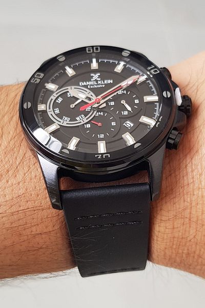 Daniel Klein Functions Active Men's Black Leather Strap Wristwatch