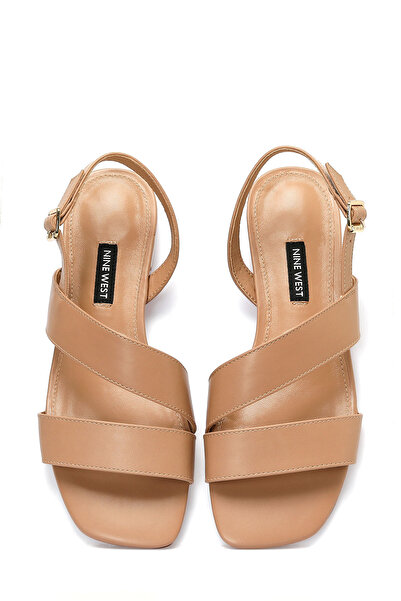 Nine West Dámské ploché sandály LOGAN 4FX Tan