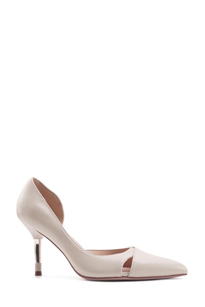 Nine West كريم ALBA 4FX - حذاء نسائي بكعب عالٍ