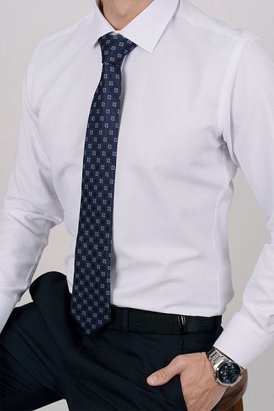 Etikmen Σετ γραβάτα σε λευκό Dobby & Navy Blue με πορτοκαλί σχέδιο σε κουτί δώρου