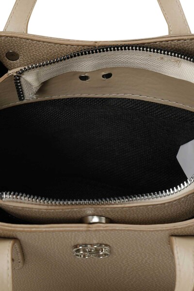 Butigo NTRL PRM CKGZ EL 4PR Дамска чанта от норка