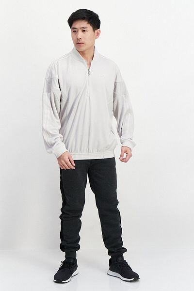 Adidas Originals Men Sportswear Fit Long Sleeve Training Sweatshirts, Light Grey
