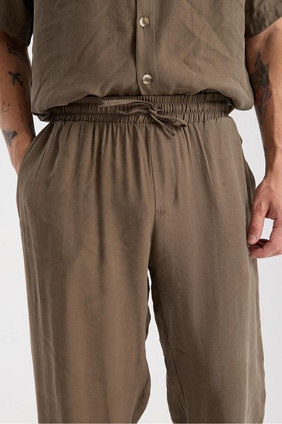Valiberta Modal Fabric Comfortable Fit Straight Leg Jogger Men's Trousers - Mink