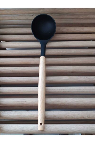 ncy Fireproof Non-Stick Wooden Handle Silicone Scoop