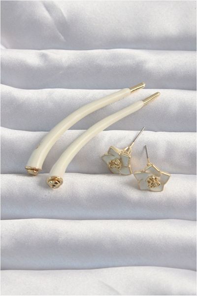 Clariss أقراط بوتيغا بلون كريمي نحاسي - Tj-bkp9169