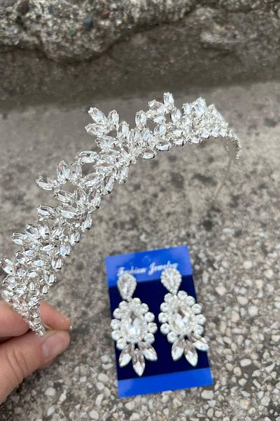 Hobigram Alejandro Silver Bridal Henna Crown Special Day Accessory Women's Crown and Three Shuttle Earrings Set