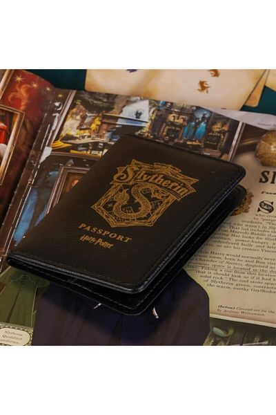 Sihir Dükkanı Slytherin Passport Cover Licensed Leather