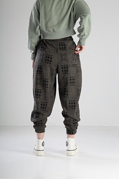 COCOPELLI Poker Patterned Pleated Jogger Pants